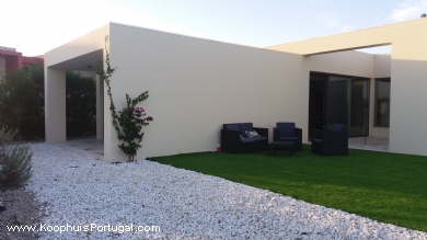 Detached Modern villa in Golfresort