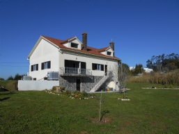 Ruim en vrijstaand huis met 6.600 m2 