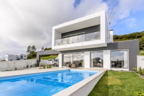 Moderne villa met zwembad, 3 slaapkamers